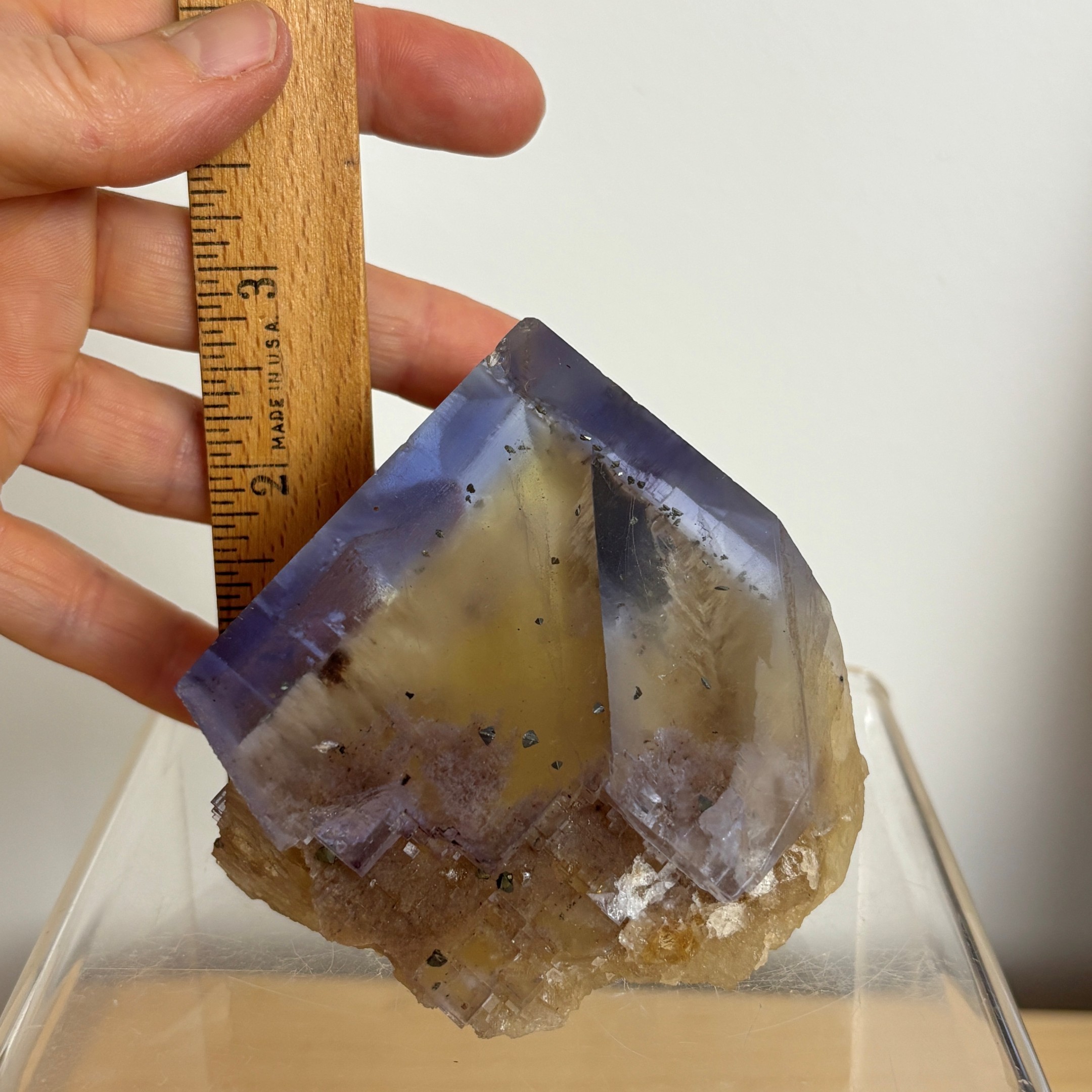 Blue and Yellow Zoned Fluorite Collector Specimen ~ Illinois - Image 18