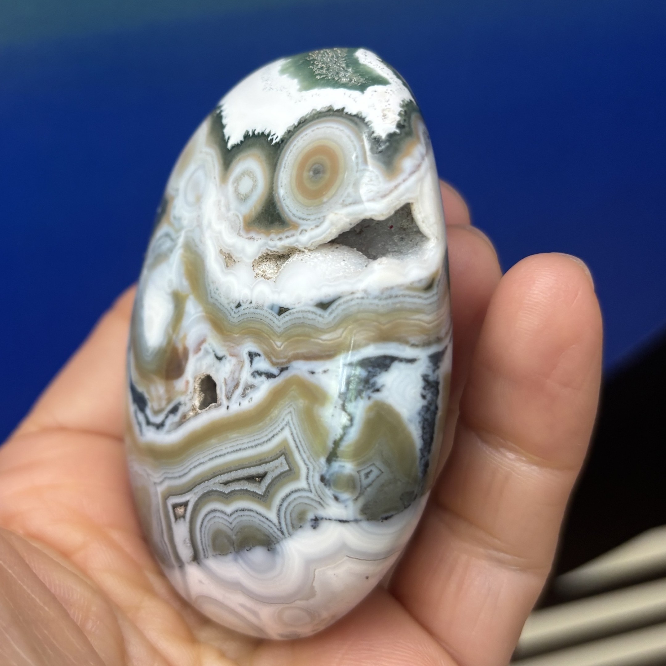 Ocean Jasper 8th Vein Palm Stone - Image 3