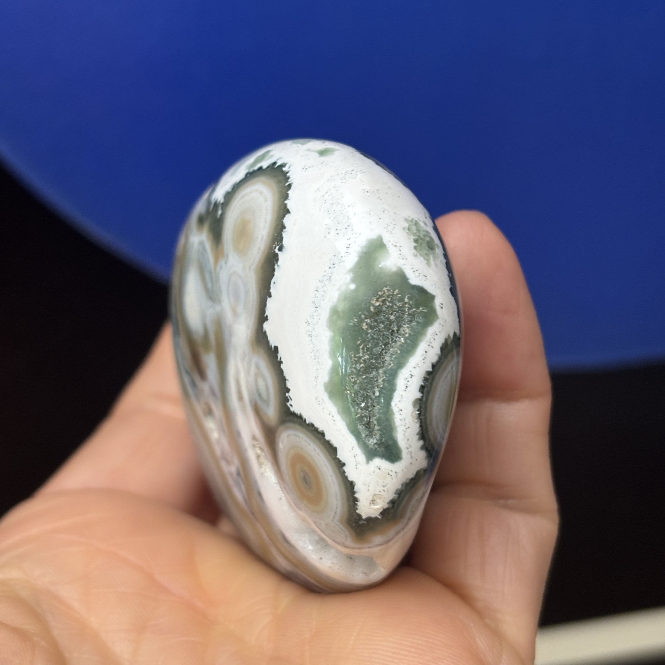 Ocean Jasper 8th Vein Palm Stone - Image 4