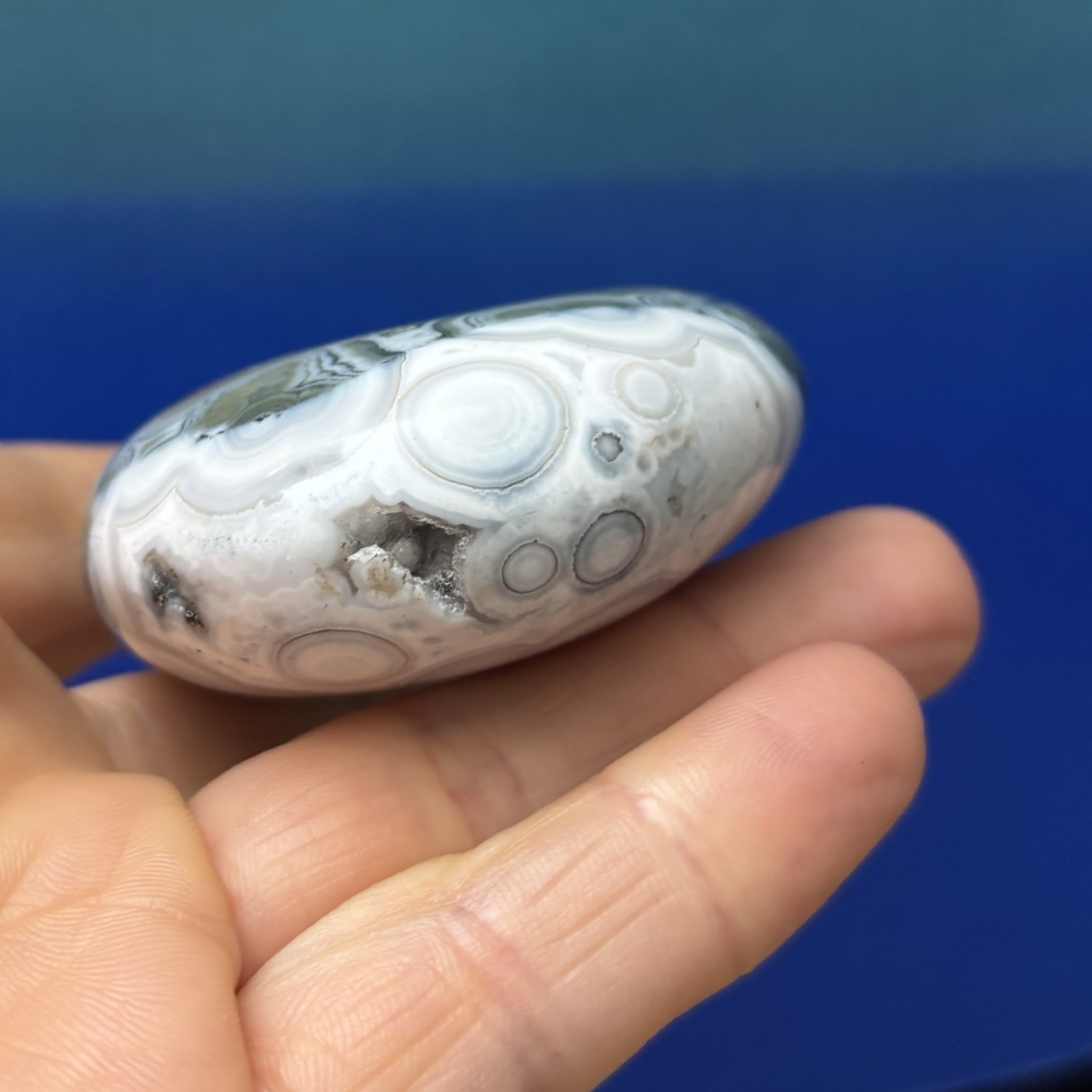Ocean Jasper 8th Vein Palm Stone - Image 5