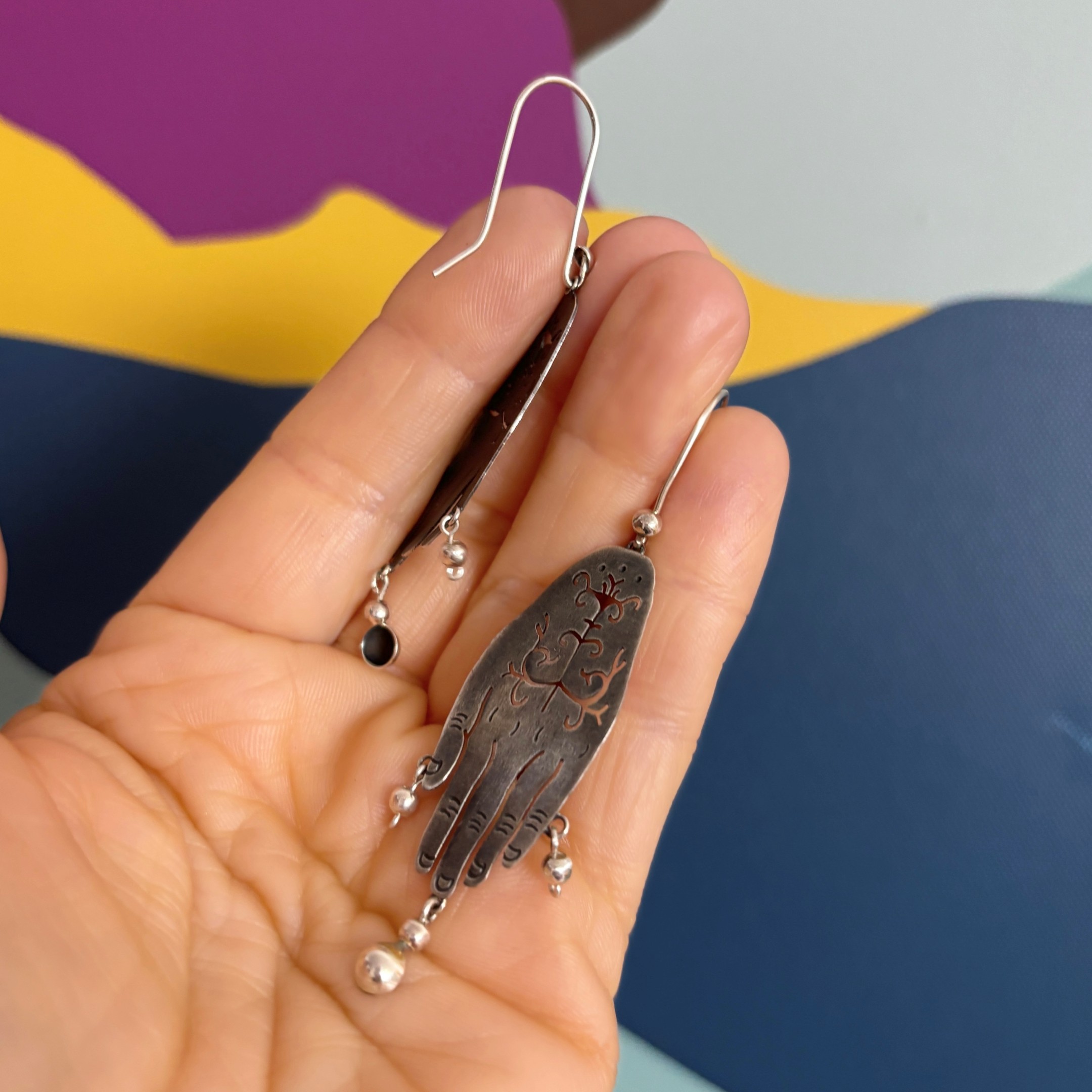 Hand Earrings by Maria Belen Nilson - Image 3